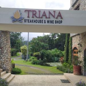 Triana Steakhouse & Wine Shop