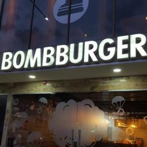 Bombburger