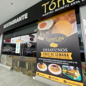 Los Toneles (Centennial)