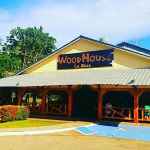 Woodhouse La Boca