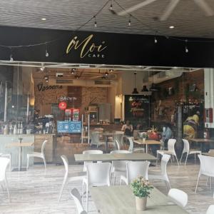 Moi Cafe