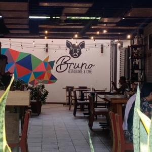  Bruno Restaurante & Café